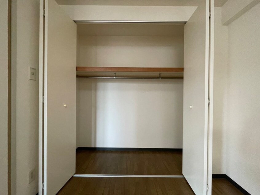 収納 エスパシオ白石
