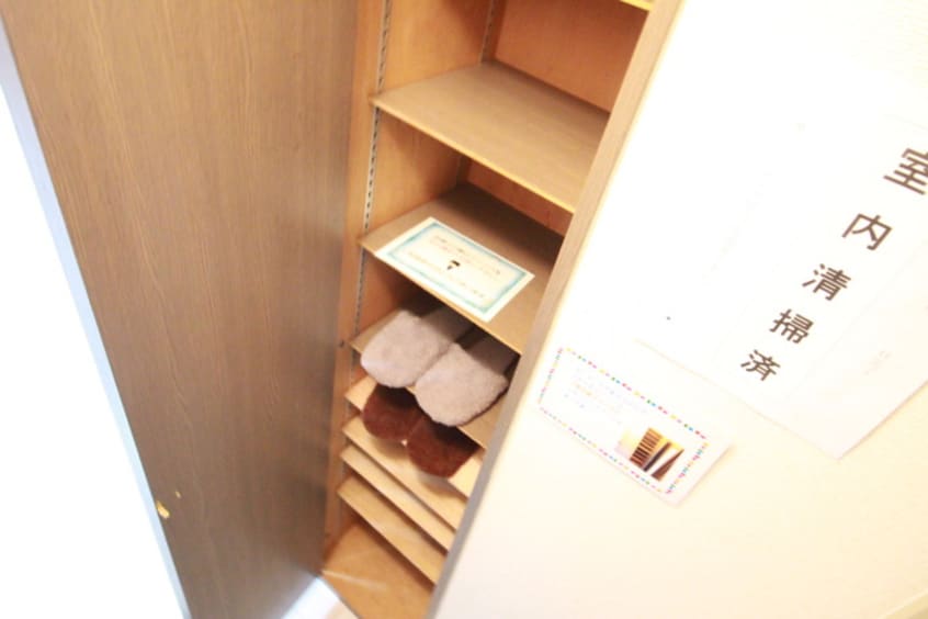 靴箱 ルーブル８条館