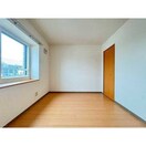 居室 エムズ・コート