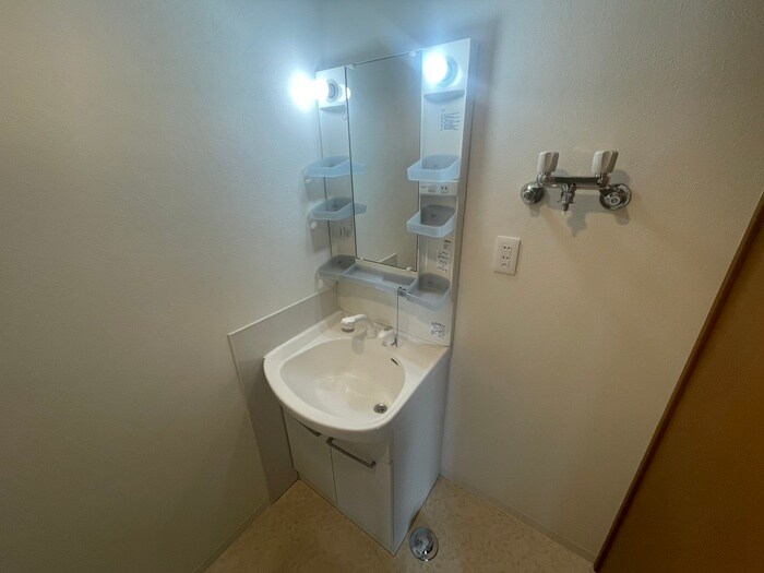 洗面 ＶＡＮＧＵＡＲＤ　ＱＵＡＬＩＡ