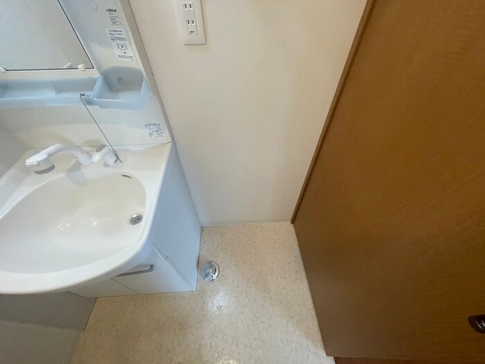 洗濯機置場 ＶＡＮＧＵＡＲＤ　ＱＵＡＬＩＡ