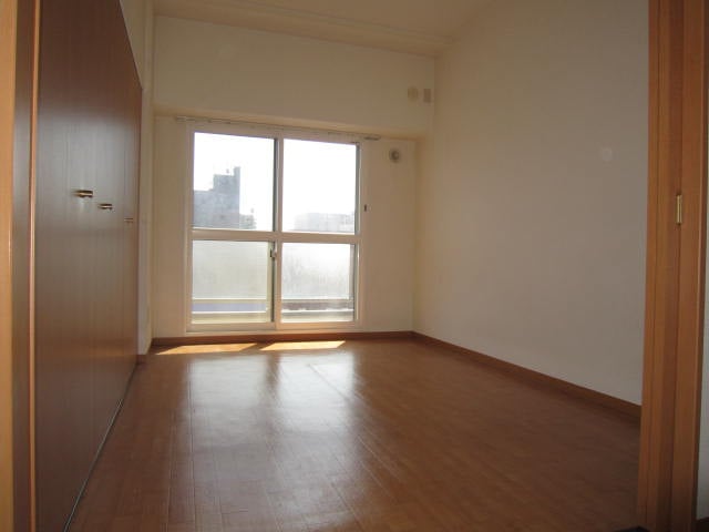 居室 メゾン・ド・北円山さくら