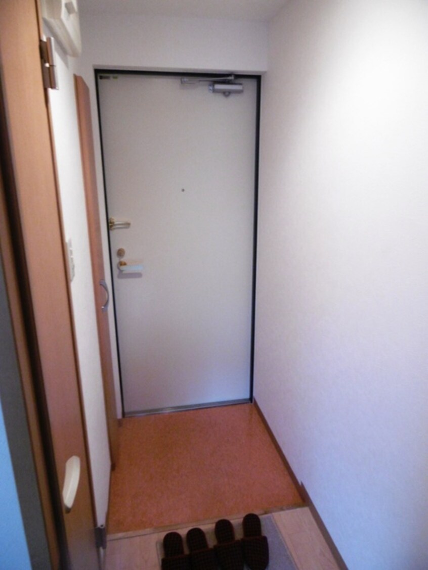 玄関 グランドヒルズ