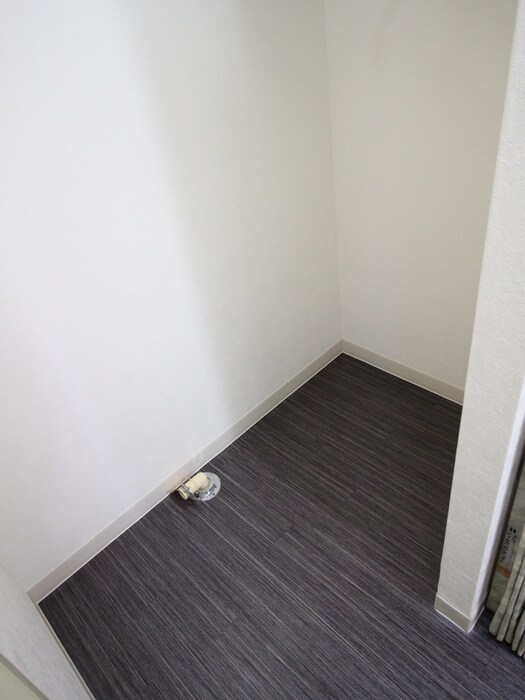 洗濯機置場 Ｅｔｏｉｌｅ２８