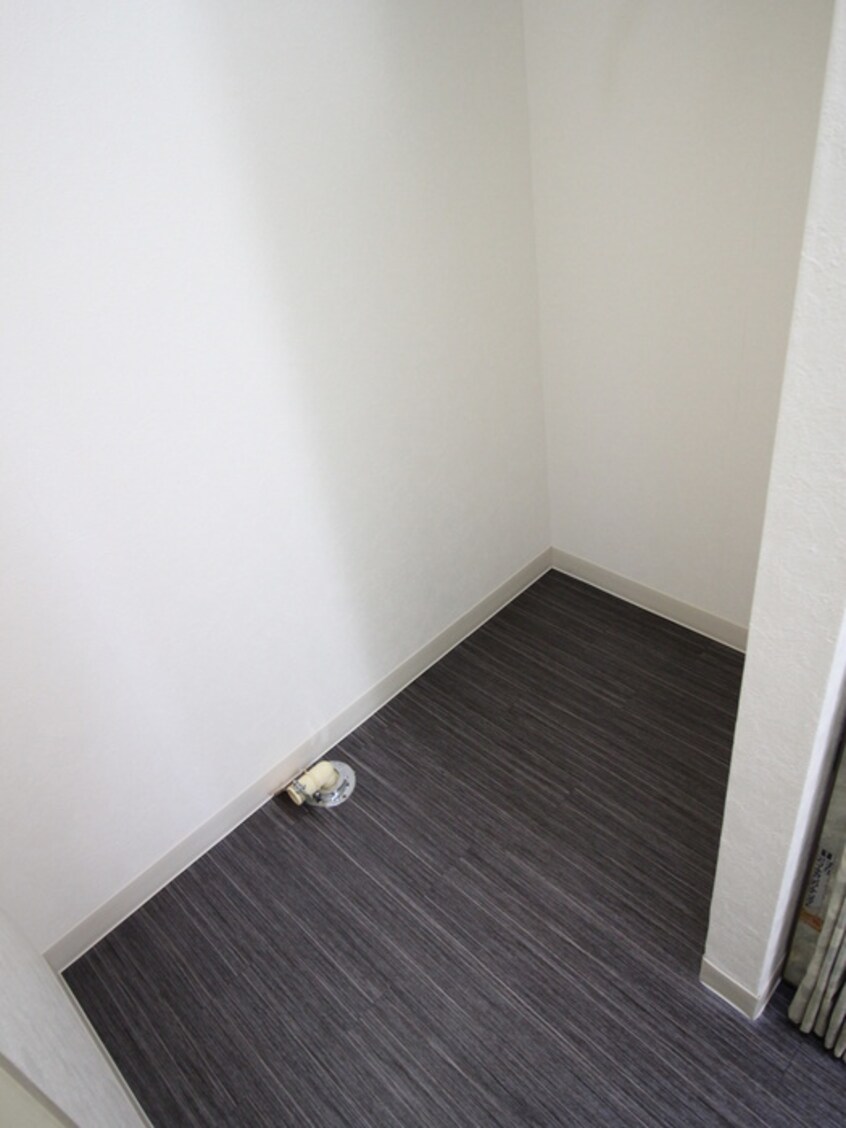 洗濯機置場 Ｅｔｏｉｌｅ２８