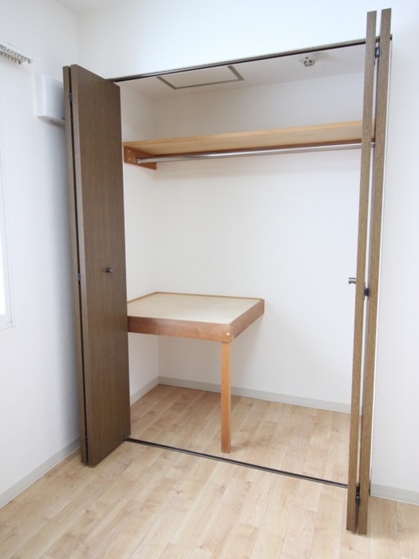 収納 Ｅｔｏｉｌｅ２８