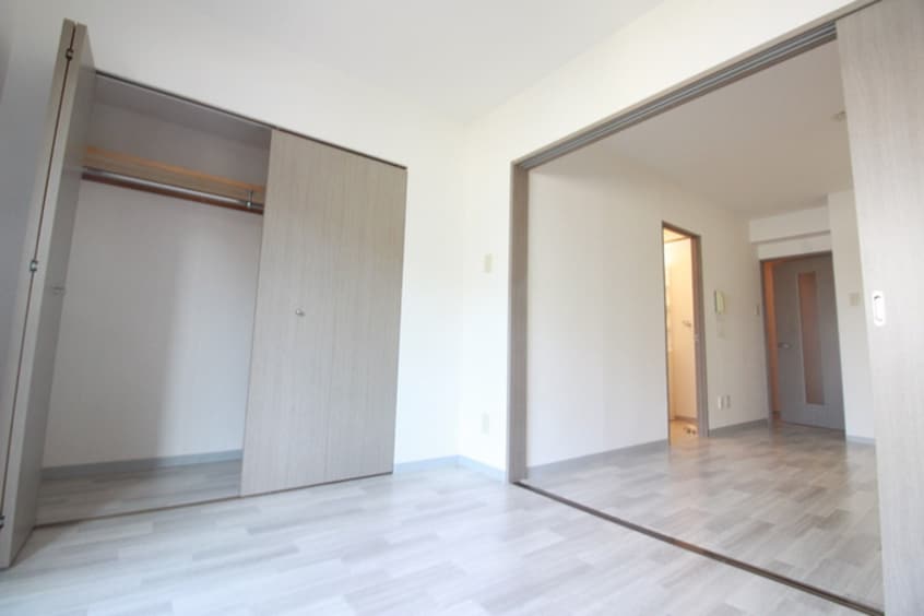 居室 グランメゾン南４