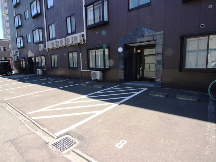 駐車場 カサブランカ弐番館