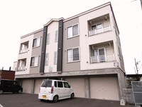 ルミエール２３５