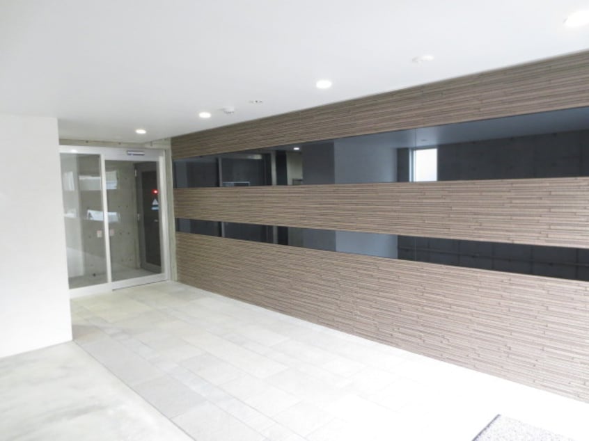 エントランス部分 サニ－ウィンド