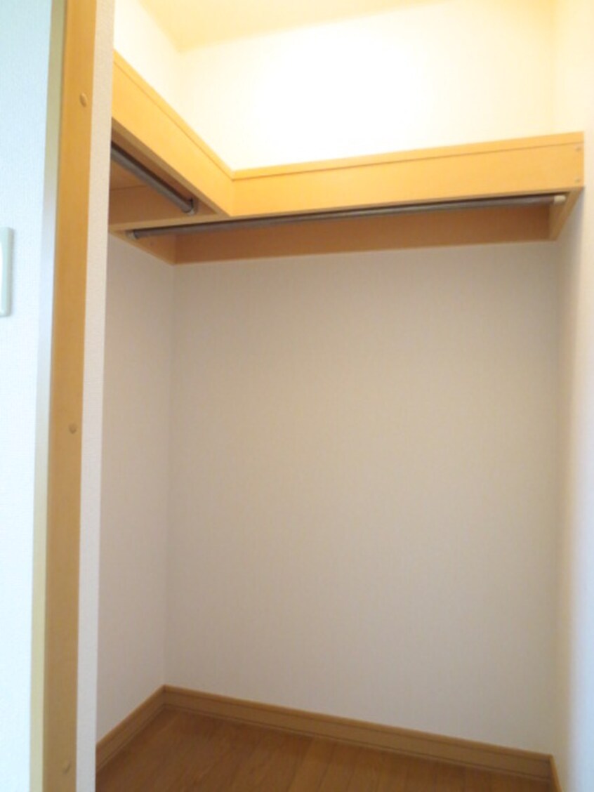 収納 ＣＯＭＯＤ・ＣＡＳＡ４１