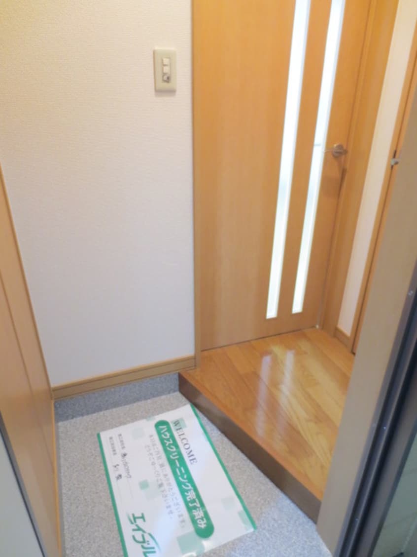 玄関 ＣＯＭＯＤ・ＣＡＳＡ４１