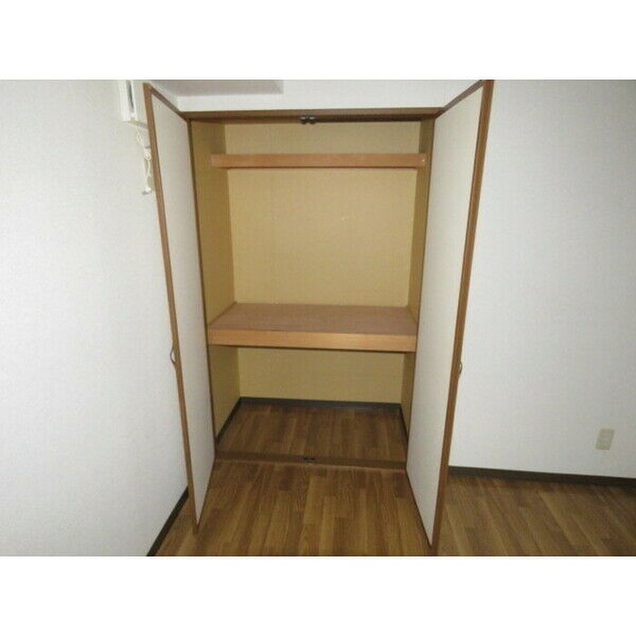 収納 パストラ－ネ本郷