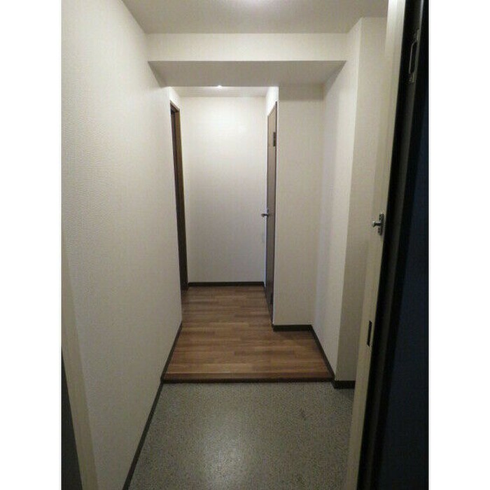 玄関 パストラ－ネ本郷