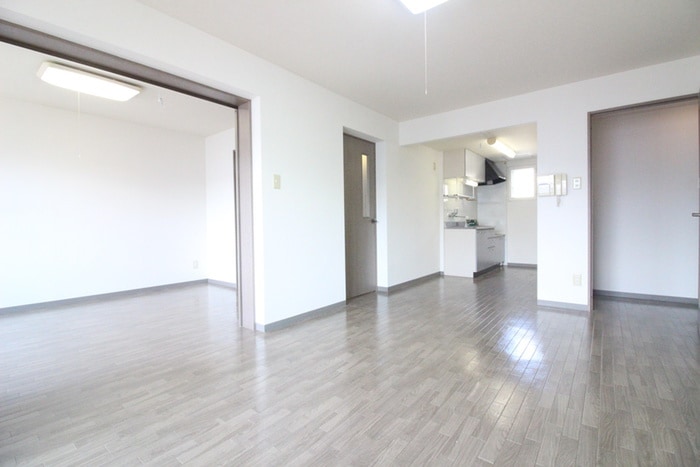 居室 グランメ－ル本郷通１２