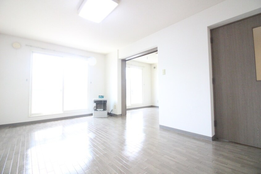 居室 グランメ－ル本郷通１２