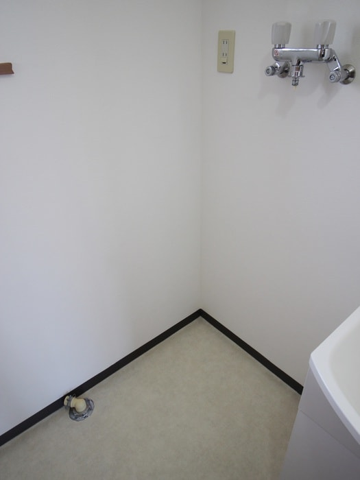 洗濯機置場 ラミ－ジュ麻生