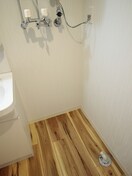 洗濯機置場 パルティーレN２１