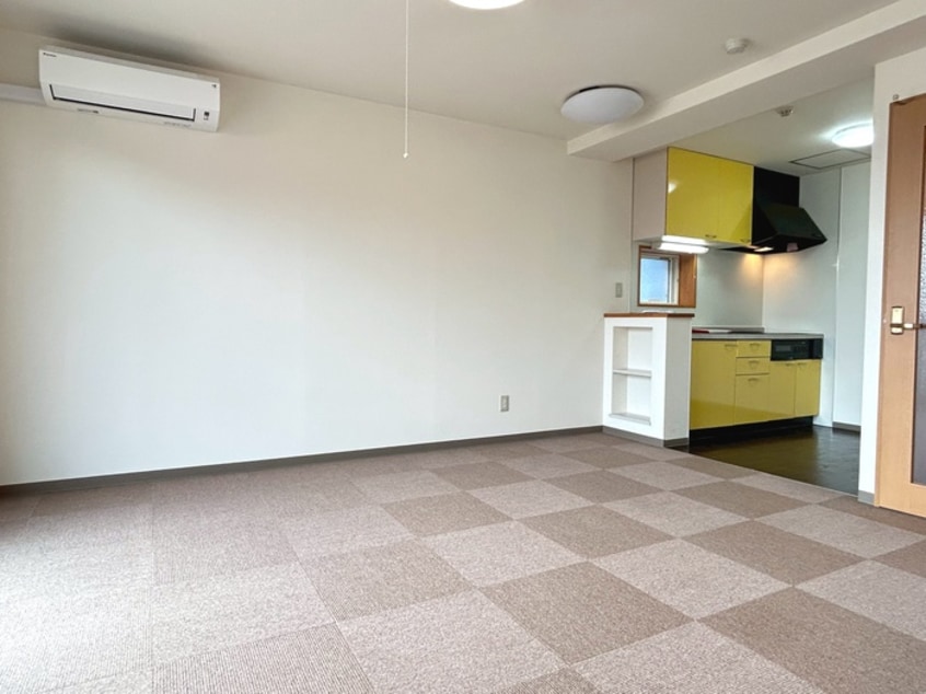 居室 アルパインロ－ズⅡ