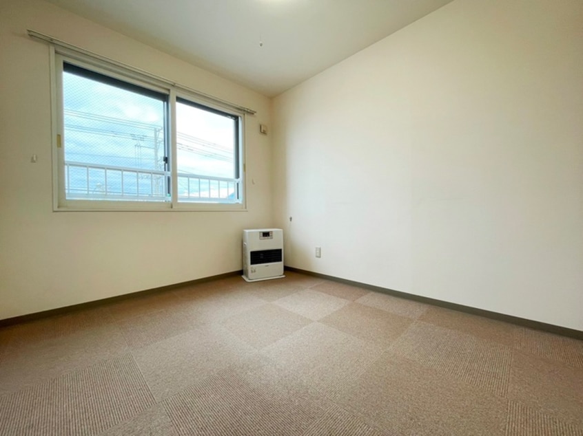 居室 アルパインロ－ズⅡ