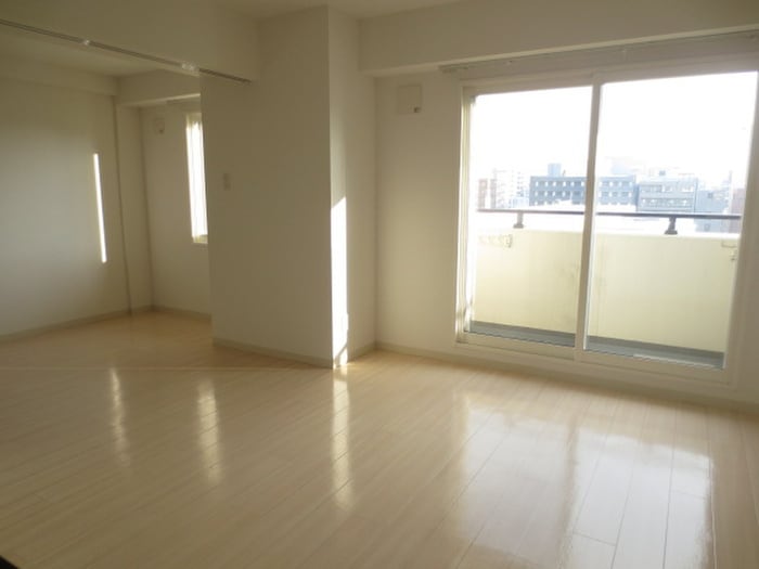 居室 ローズガーデン南３条