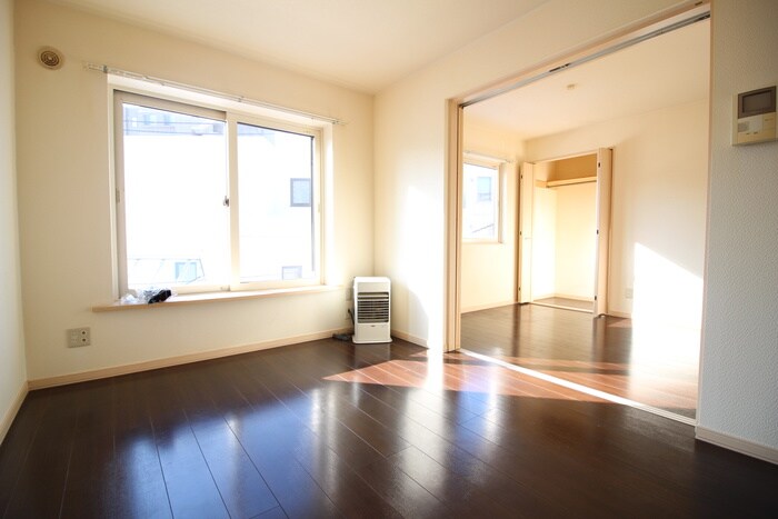 内観写真 ボン・ルトゥ－ル円山