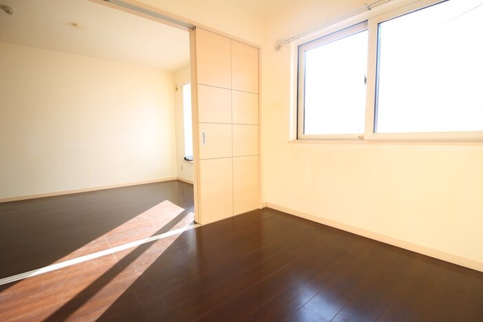 内観写真 ボン・ルトゥ－ル円山