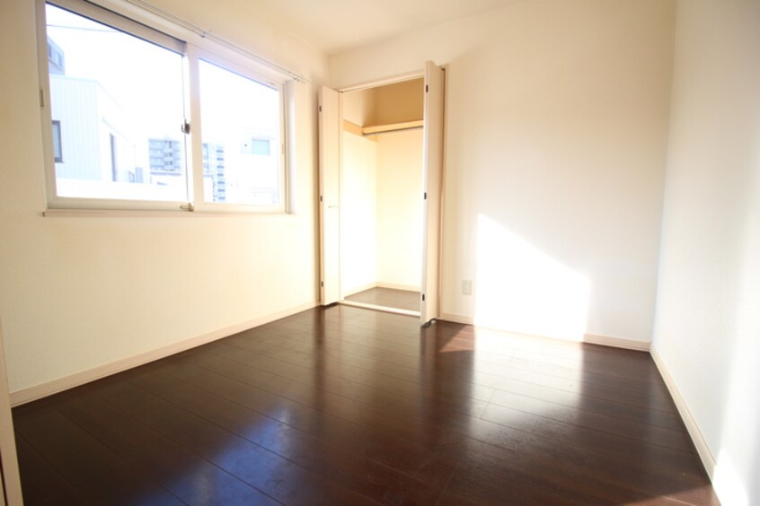 内観写真 ボン・ルトゥ－ル円山