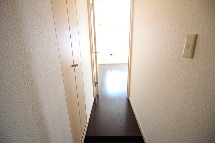 玄関 ボン・ルトゥ－ル円山