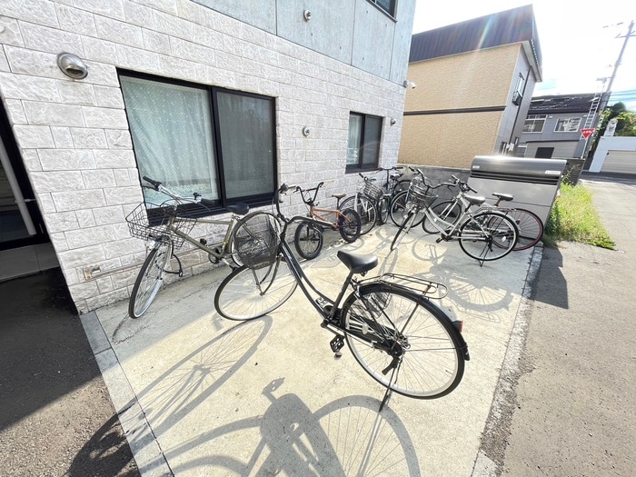 駐輪場 Grandee NS6