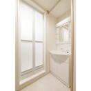 洗面 tomorrow 福住　EAST