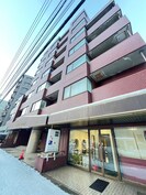 ディアプラザ宮の森の外観