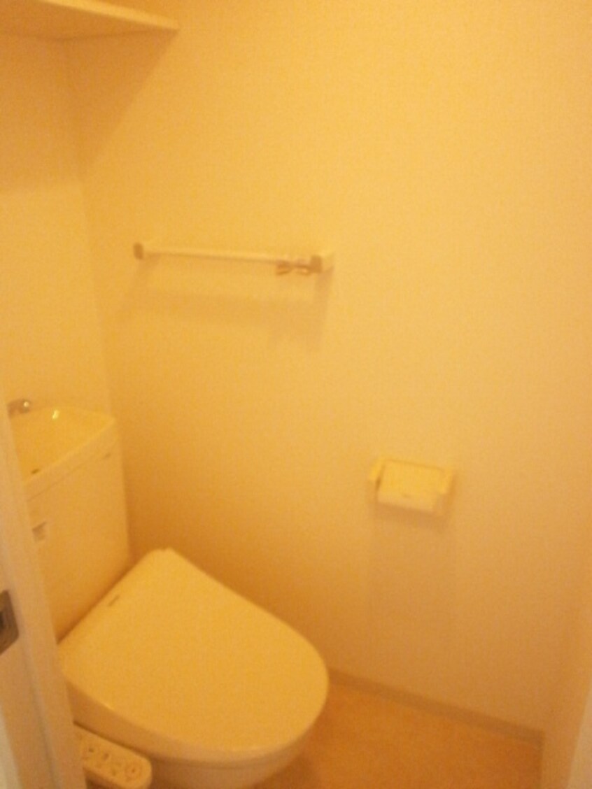 トイレ モルティ－ニ山鼻