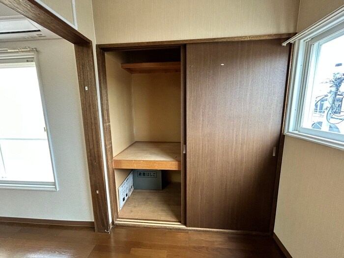 収納 アーバンハウス富丘