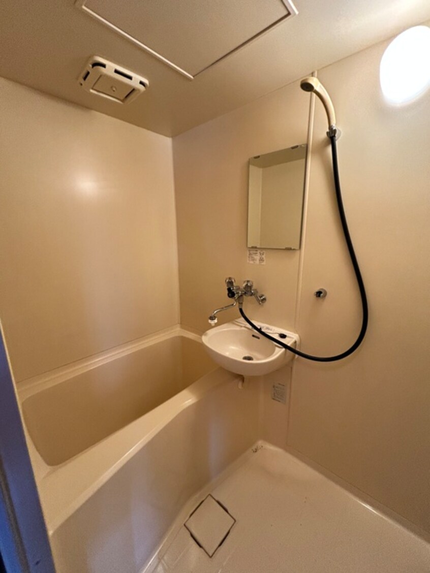 バス／シャワールーム等 アーバンハウス富丘