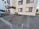 駐車場 メゾンド－ル新川