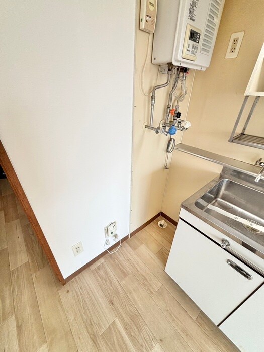 洗濯機置場 メゾンド－ル新川