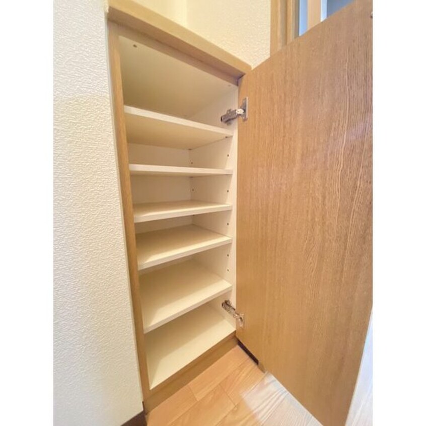 靴箱 サ－クヒル学園前