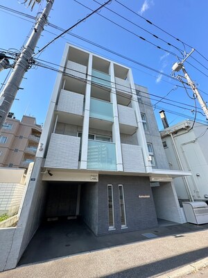 ブランシャールチェレステ宮の森