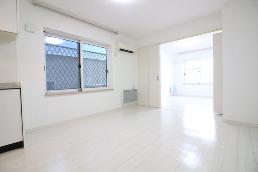 居室 フリ－ダムコ－ト栄通１６