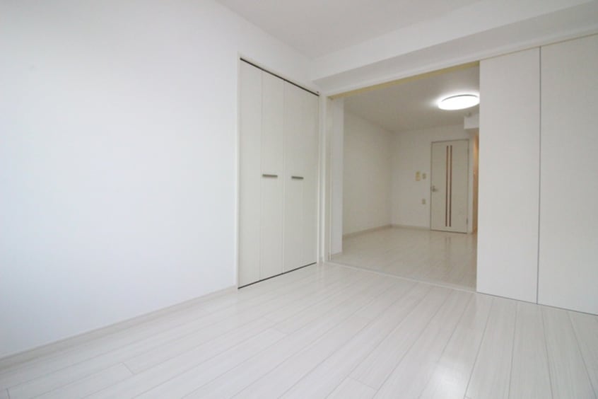 居室 フリ－ダムコ－ト栄通１６