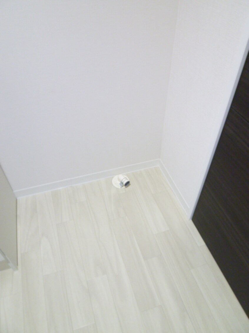 洗濯機置場 アスティル伏見