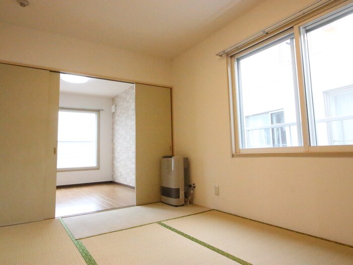 居室 タク・ニヴァス