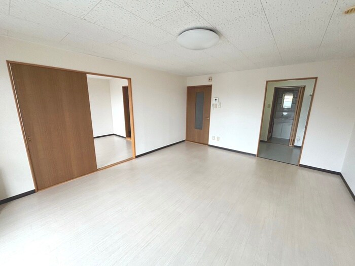 居室 ｱ-ｽ南郷２１