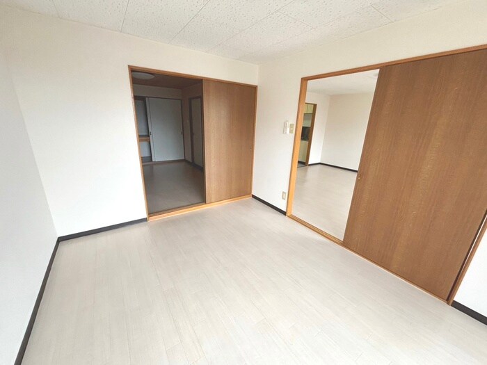 居室 ｱ-ｽ南郷２１