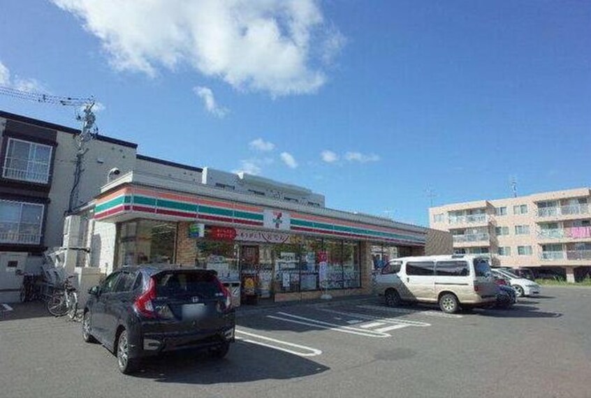 セブンイレブン(コンビニ)まで450m ファ－ストステ－ジＮ１６