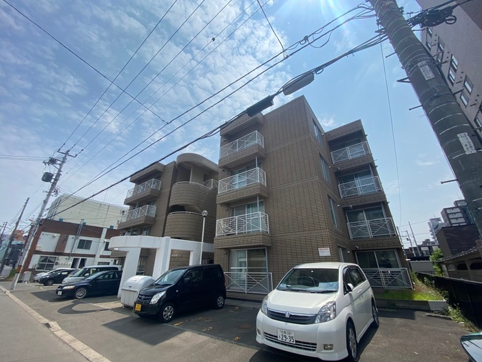 外観写真 プリンスプラザ山鼻