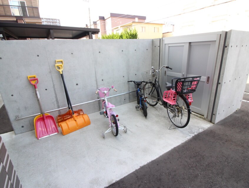 駐輪場 山の手シティステラ