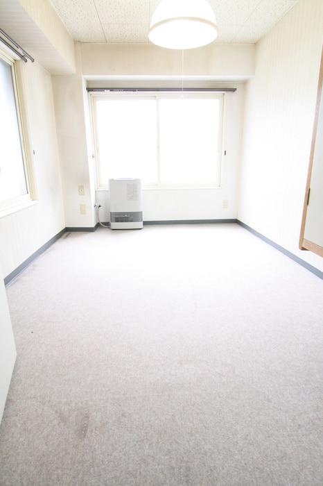 居室 Asyl Court山鼻