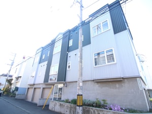 カリーナハイム